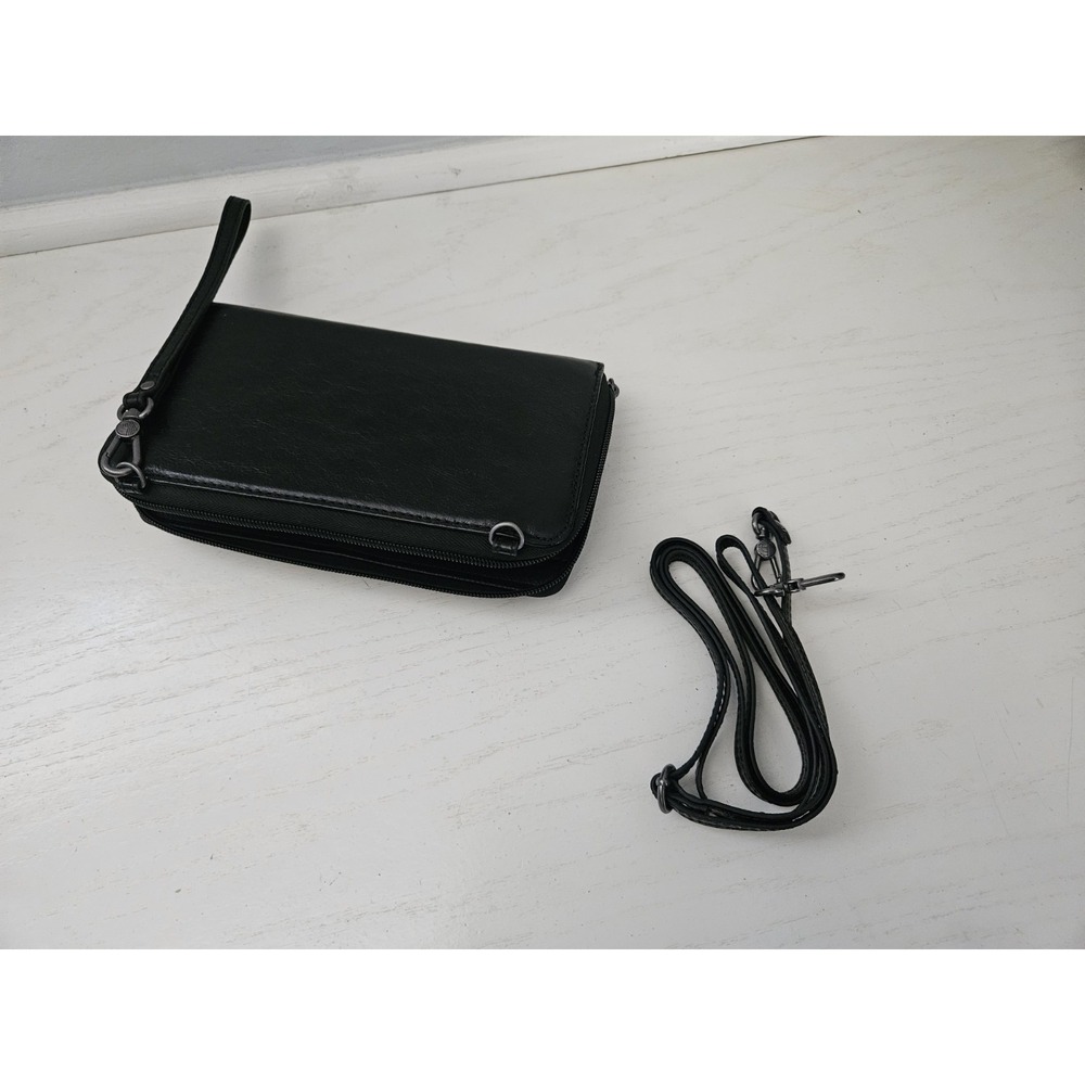 The Sak Iris‎ Cellphone  Crossbody Bag Wristlet Wallet Black Leather Convertible - Picture 6 of 9